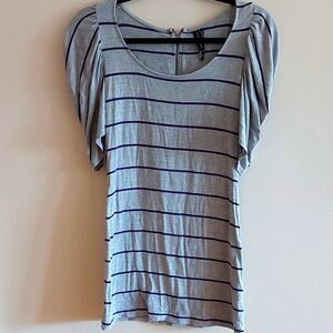 Guess by Marciano striped tunic top sz. XS